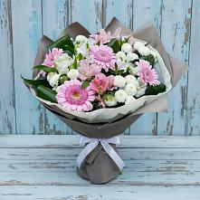 Букет цветов из:  Герберы, Альстромерии и Хризантемы в Петровском