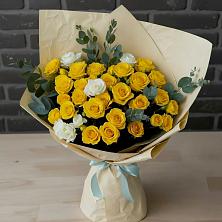Букет цветов из:  Розы в Петровском