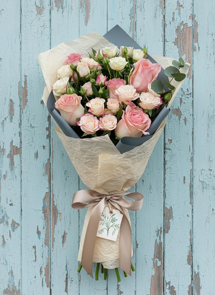 Букет цветов из: Розы в Петровском