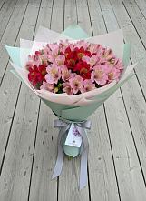 Букет цветов из:  Альстромерии в Петровском