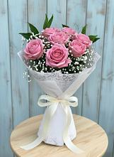 Букет цветов из:  Розы в Петровском