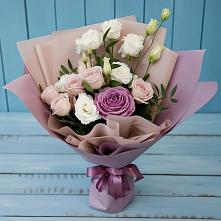 Букет цветов из:  Розы и Лизиантусы в Петровском