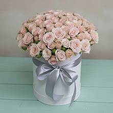 Цветочная композиция из Розы в шляпной коробке в Петровском