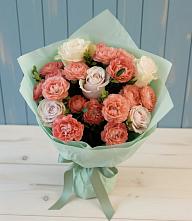 Букет цветов из:  Розы в Петровском