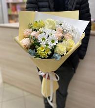 Букет цветов из:  Альстромерии, Розы и Хризантемы в Петровском