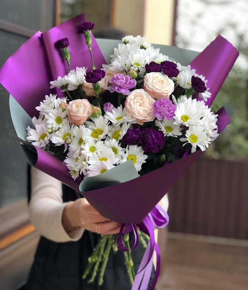 Букет цветов из: Хризантемы, Гвоздики и Розы в Петровском