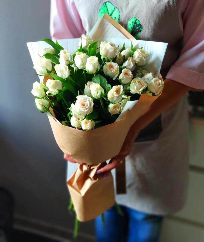 Букет цветов из: Розы в Петровском