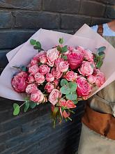Букет цветов из:  Розы #REPLACE_PRED# Петровском