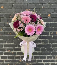 Букет цветов из:  Герберы и Хризантемы в Петровском