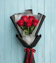 Букет цветов из:  Розы в Петровском