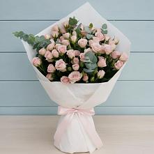Букет цветов из:  Розы в Петровском