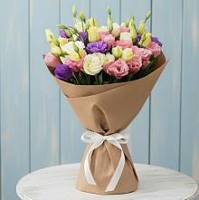 Букет цветов из:  Лизиантусы в Петровском