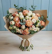 Букет цветов из:  Альстромерии и Розы в Петровском