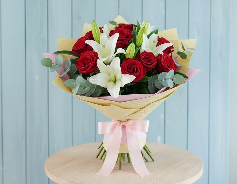 Букет цветов из: Лилии и Розы в Петровском